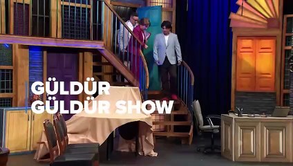 Güldür Güldür yeni sezonu ‘CHP’ skeciyle açtı: Biz de rahatsızız o 'eko'dan