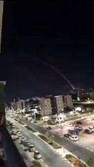 İsrail'e karşı bir cephe daha açtı. Ateş yayılıyor