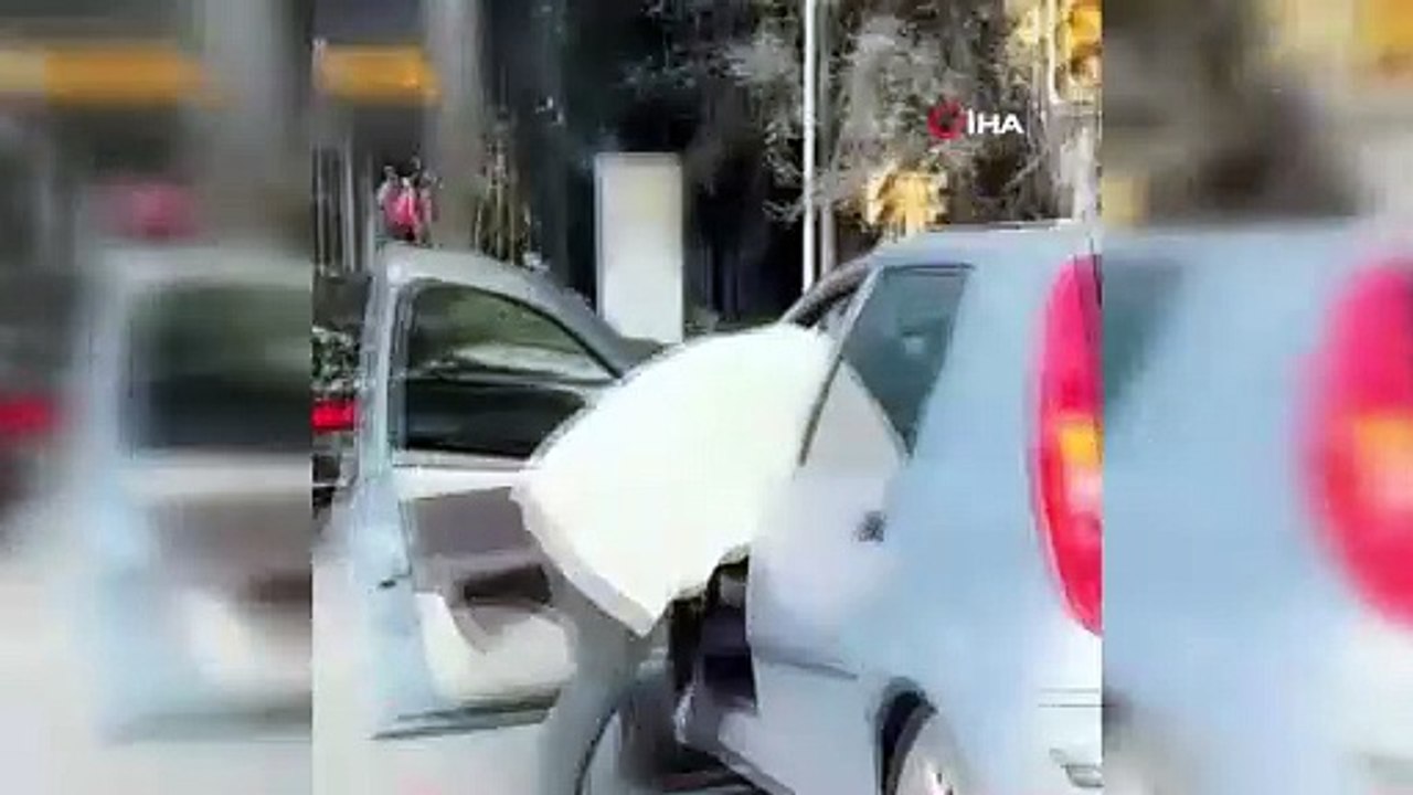 Trafikte kadından kadına şiddet. Uyardığına pişman oldu