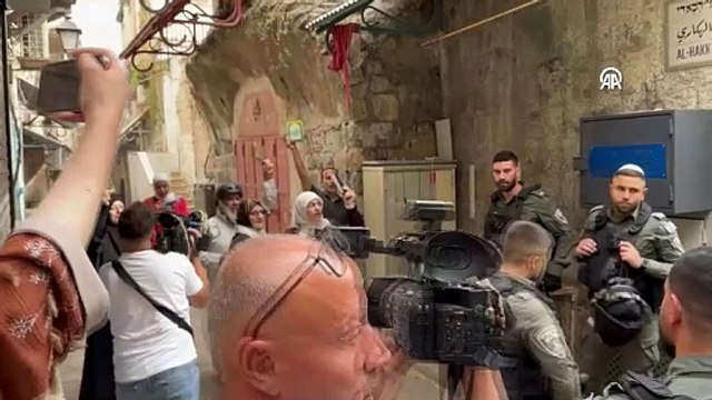 Yüzlerce Yahudi Mescid-i Aksa'ya baskın düzenledi