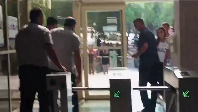 Üniversitede yemek zammını protesto eden öğrenciler gözaltına alındı
