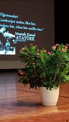 Efsane hoca anıldı. Şiirleri ölümünden sonra kitap haline getirildi