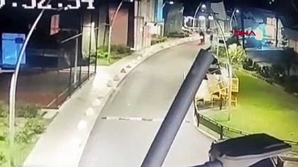 İsveçliler lüks siteyi basıp çatışma çıkardı. Suriyelisi Afganı yetmezmiş gibi şimdi de bunlar çıktı