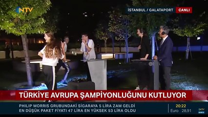 Melissa Vargas Ebrar'la canlı yayını bastı. Yürekler ağza geldi