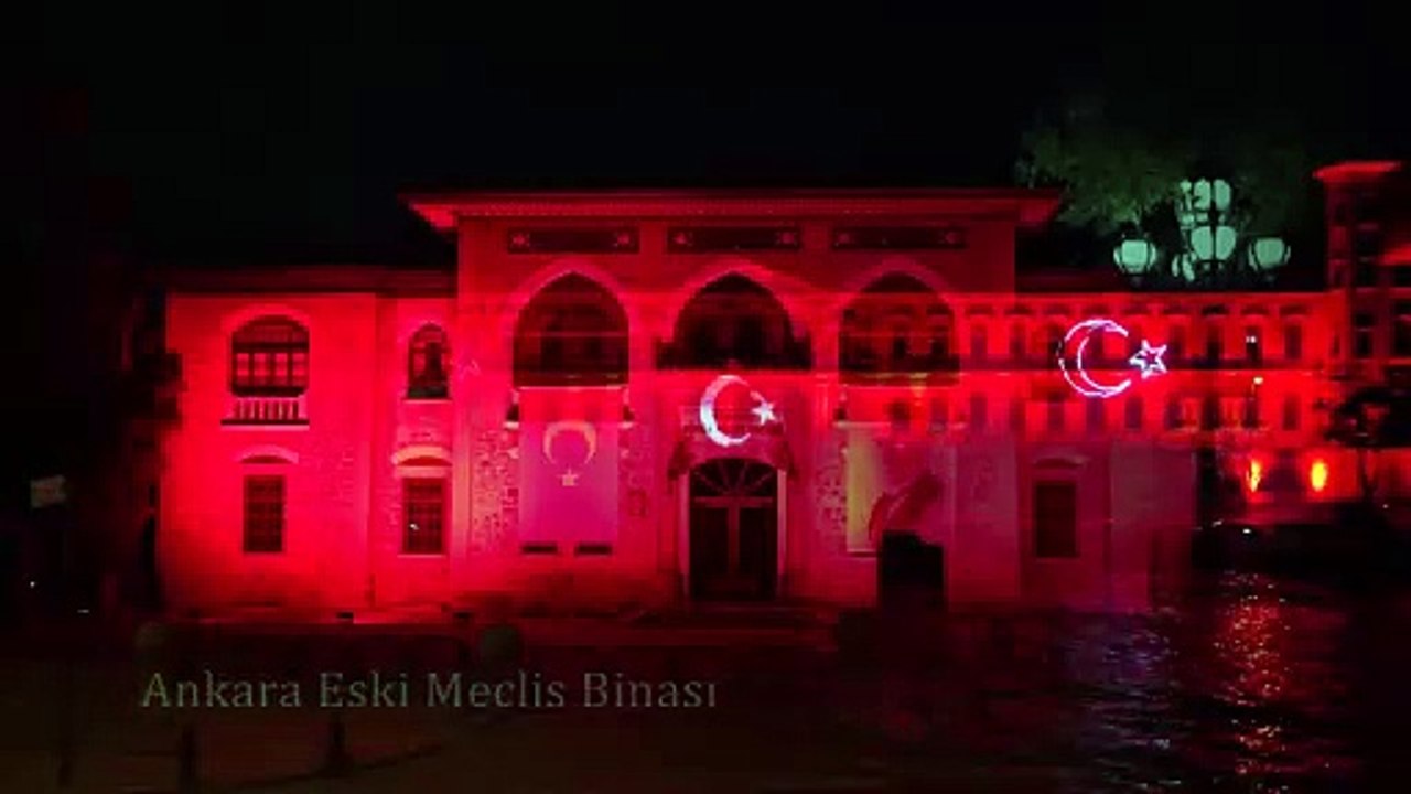 Cumhuriyetimizin 100. yılına özel hazırlanan "100. Yıl Marşı" ilk kez seslendirildi. Marşın içinde AKP'nin seçim sloganı var