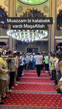 Görüntüdeki kişi Peygamber, Halife veya Kral değil Menzil Şeyhi