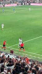 Aboubakar golü attı Lucescu'ya bakın ne yaptı?