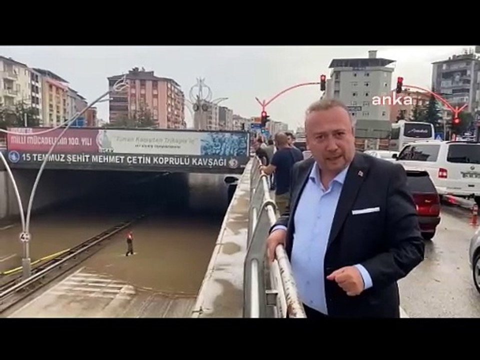 Sağanak yağmur koca şehri böyle yuttu. “Verginin karşılığını verin geri”