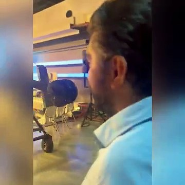 Reyting için her bir numaranın çevrildiği programdan son açıklama. Sözde Ahmet Çakar ve Rasim Ozan kavga etmişti