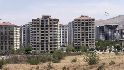 12 katlı iki bina 160 kilo patlayıcıyla 5 saniyede yerle bir edildi