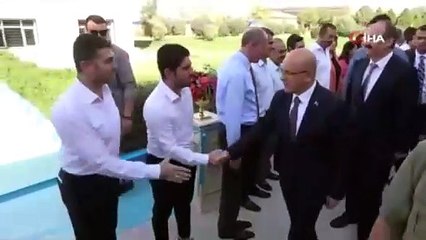 Mehmet Şimşek müjde diye Arap sermayesini açıkladı. İnşallah son kalan yerleri de satın almazlar