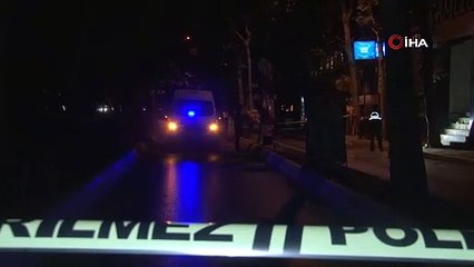 Genç şarkıcıya sahne çıkışı silahlı saldırı