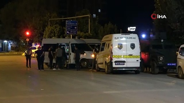 Muş'ta şüpheli paket fünye ile patlatıldı