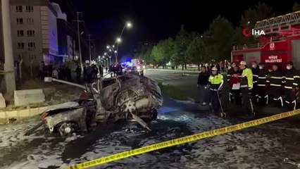 Niğde’de otomobil yayaya çarptıktan sonra yandı: 3 ölü