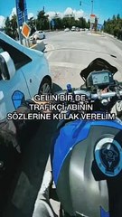 Bakan Yerlikaya’dan motosikletli gence baba nasihati veren trafik polisine tebrik