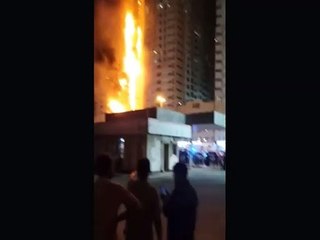 Dev gökdelen cayır cayır yandı. Can pazarı yaşandı