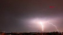 16 dakikada 85 şimşek fotoğrafladı