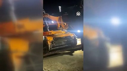 Erzincan-Erzurum kara yolu ulaşıma açıldı! Heyelan nedeniyle kapanmıştı