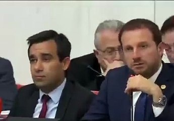 Vekil kürsüde Arapça konuştu. Meclis'te ortalık karıştı