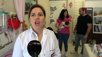 Türk doktorları 2 günlük bebeğe ameliyatla organ yapıp yaşattı