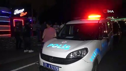 Adana’da barda silahlı ve bıçaklı kavga