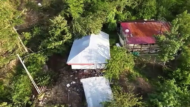 Sinop'ta heyelan: 4 ev kullanılamaz hale geldi