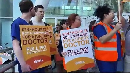 İngiltere'de pratisyen hekimler üçüncü kez grevde