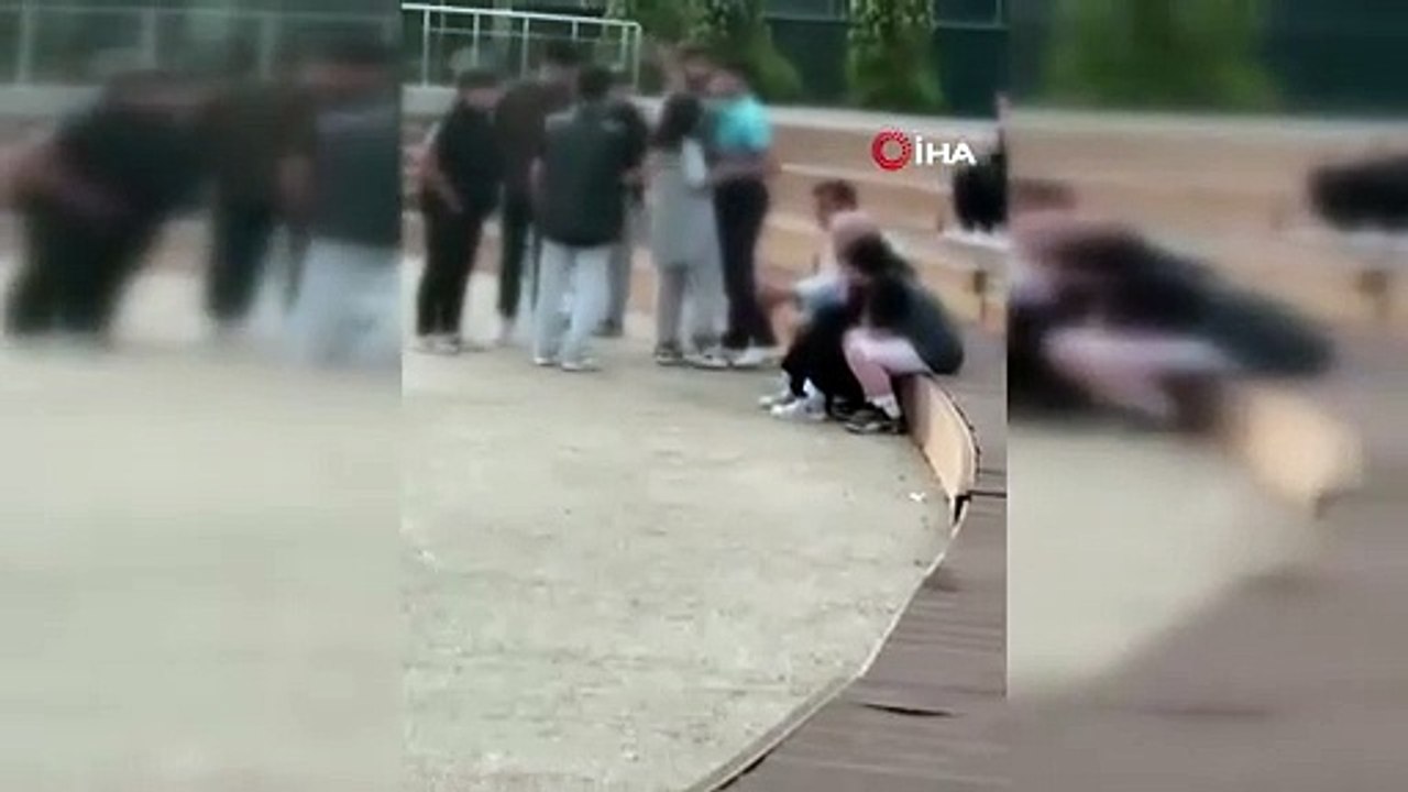Arnavutköy'de bir grup genç tekme tokat kavga etti. Kızlar da kavgaya karıştı