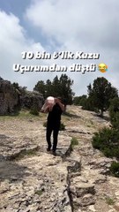 Şov yapayım derken 7 bin TL'lik kuzuyu uçurumdan düşürdü