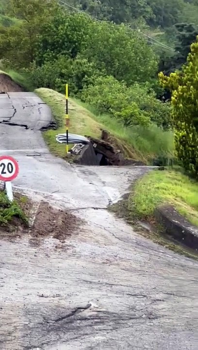 Sel felaketinin korkunç görüntüleri ortaya çıktı. Kıyamet filmi sahnesi gerçek oldu