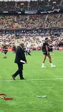 Final maçında sahaya kutsal su döktüler. O anlar sosyal medyada gündem oldu