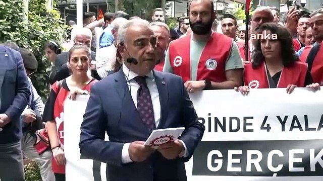 DİSK'ten, TÜİK önünde 'gerçek enflasyonu açıklayın' eylemi