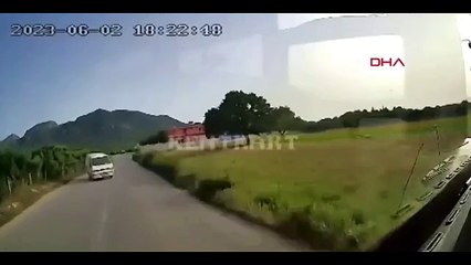 Adana'da 3 kişinin öldüğü kazanın görüntüleri ortaya çıktı