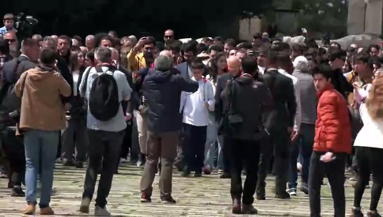 Kemal Kılıçdaroğlu’nu Anıtkabir gören çocukların sevinç çığlıkları 'Orda işte orda, gördüm gördüm'