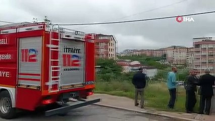 Oy kullanmak için evde tek bırakılan çocuk yangın çıkardı