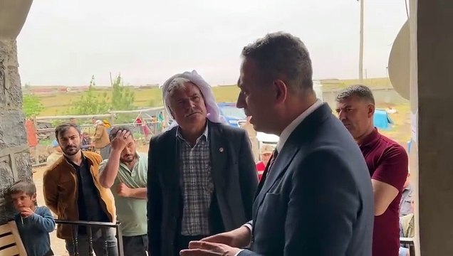 Şanlıurfa'da oy sandığı muhtarın evine kuruldu