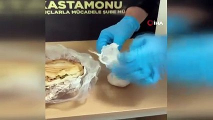 Dönerin içinde çıktı. Polislerin ağzı açık kaldı