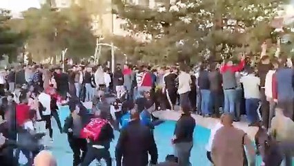 İmamoğlu'na Erzurum'da yapılan saldırının hemen ardından AKP'li isimlerden tepki çeken paylaşımlar