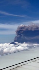 Fuego Yanardağı uyandı! Binlerce kişi tahliye edildi