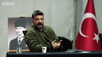 Oğuzhan Uğur sosyal medyada depremzedelere yapılan yorumlara isyan etti. 'Siz neden AKP karşıtısınız'