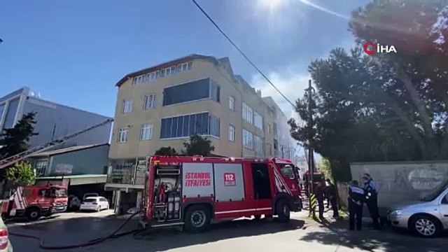 Mahalleliyi sokağa döken yangın