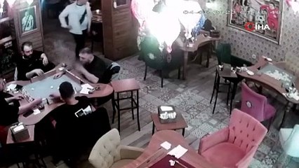 Okey oynayan oğlunu ıstakayla dövdü