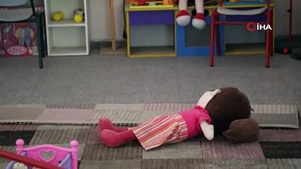 İsrail saldırılarında 2 okul kullanılamaz hale geldi