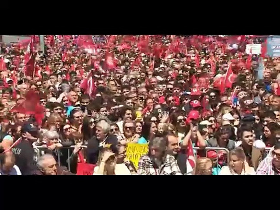 İmamoğlu: Bunlar aklını yemiş. Bunlara oy verirseniz milliyetçi vermezseniz vatan haini. Hadi oradan haddini bil