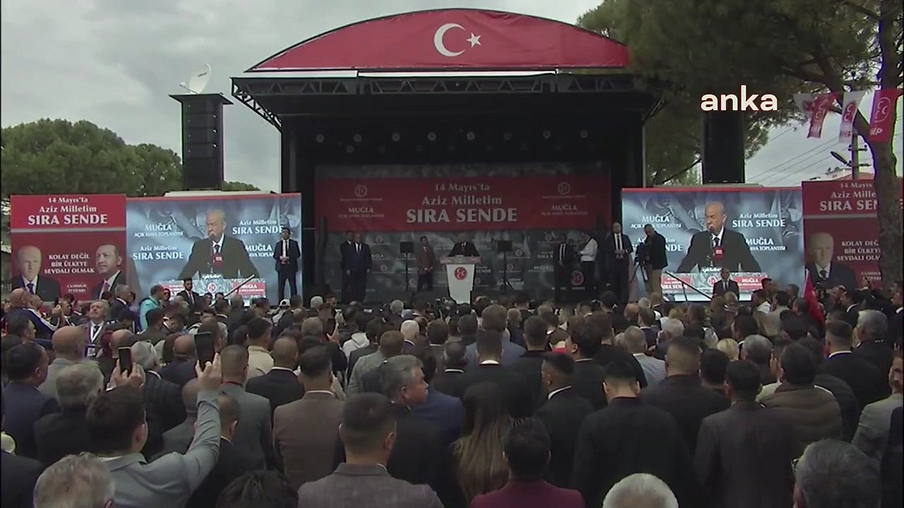 Bahçeli parlamenter sistem için ‘Hayal tacirliğidir’ dedi akıllara geçmişteki sözleri geldi