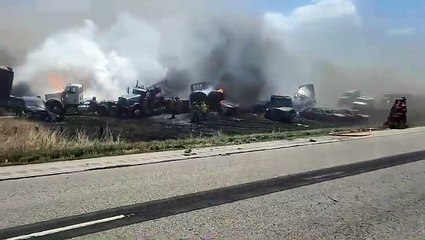 Toz fırtınası ABD'yi birbirine kattı. 6 kişi öldü