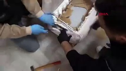 Çeyiz sandığından uyuşturucu çıktı