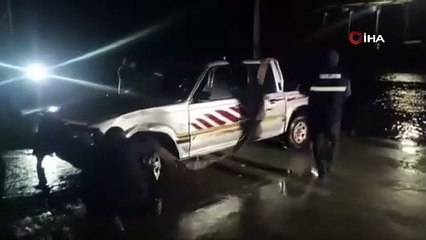 Artvin’de kamyonet denize düştü: 1 ölü, 1 yaralı   