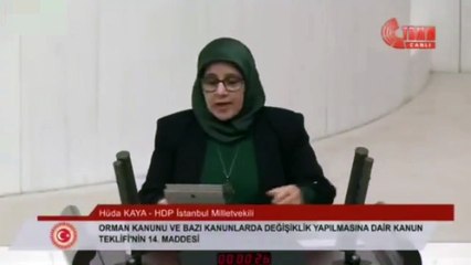 Depremzedelerden bahseden vekilin mikrofonu kapatıldı