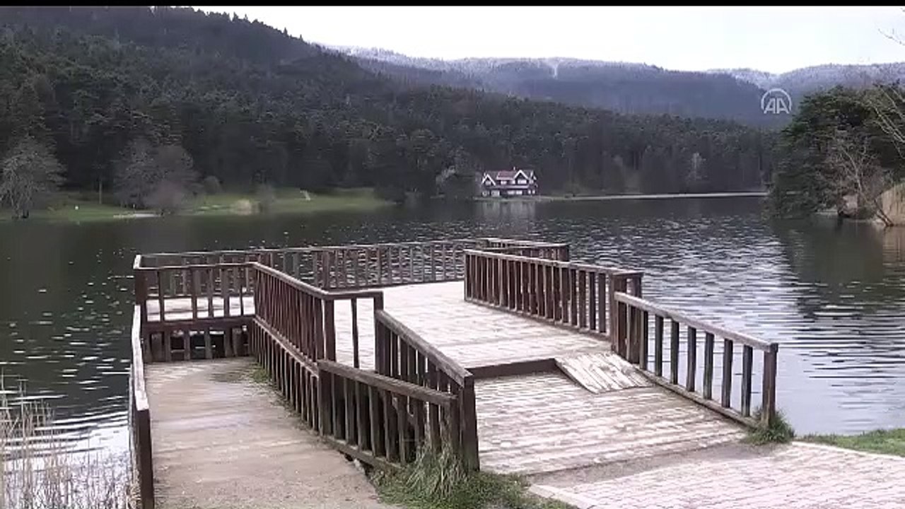 Bolu'da nisanda kar yağışı! 5 santimetreyi geçti...